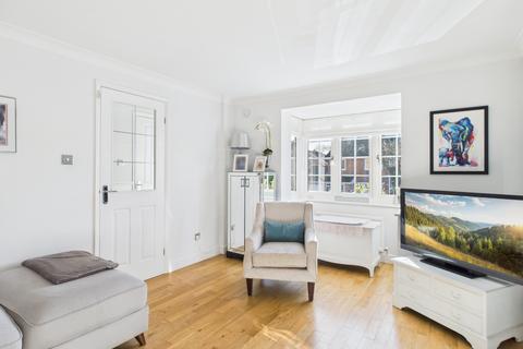 4 bedroom detached house for sale, Saffron Close, Chineham, Basingstoke, RG24