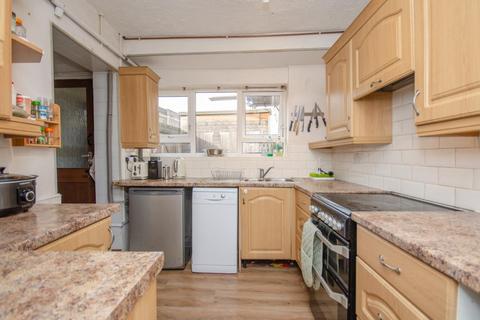 2 bedroom terraced house for sale, Chaplin Road, Easton, Bristol, BS5 0JY