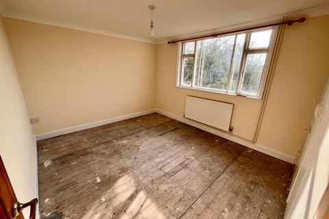 2 bedroom bungalow for sale, Barnham Broom Road