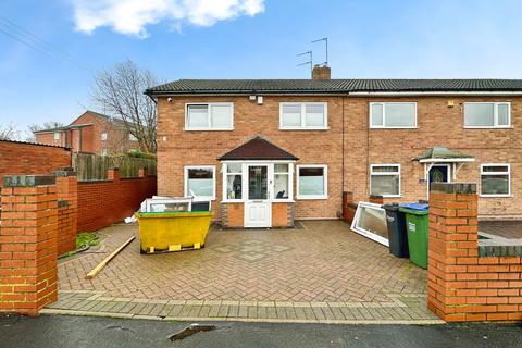 3 bedroom semi-detached house for sale, Selkirk Close, West Bromwich B71