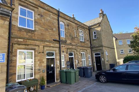 Halifax Road, Staincliffe, Dewsbury, West Yorkshire, WF13