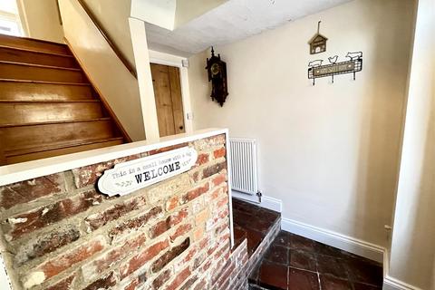 3 bedroom cottage for sale, Barrack Row, Little Ellingham, Attleborough