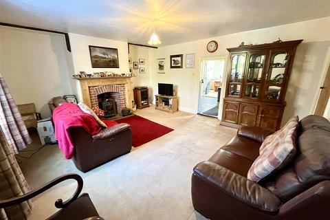 3 bedroom cottage for sale, Barrack Row, Little Ellingham, Attleborough