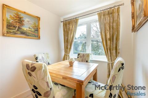 1 bedroom apartment for sale, Ridgeway Court, Mutton Hall Hill, Heathfield, TN21 8NB