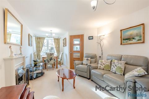 1 bedroom apartment for sale, Ridgeway Court, Mutton Hall Hill, Heathfield, TN21 8NB