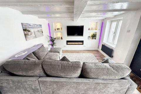 3 bedroom terraced house for sale, Collins Hill, Fordham, Ely, CB7