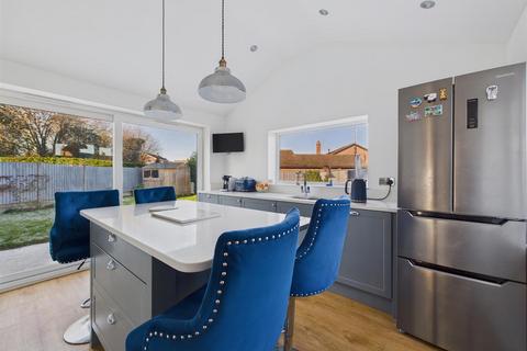 3 bedroom semi-detached house for sale, Michael Crescent, Malvern