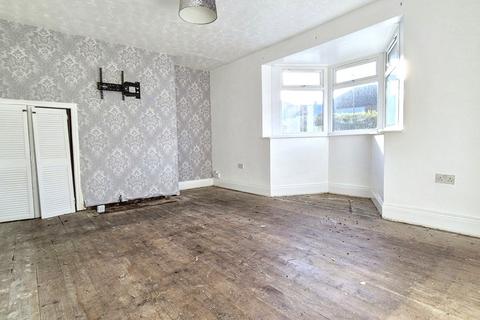 3 bedroom semi-detached house for sale, Barnard Crescent, Hebburn, Tyne and Wear, NE31 1HW