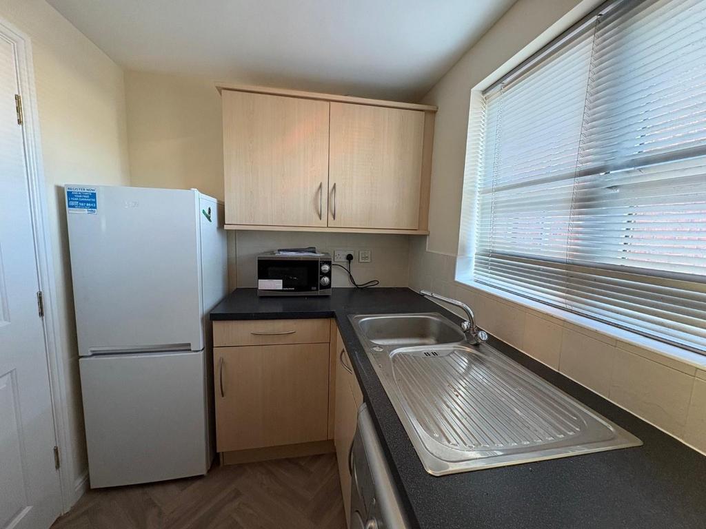 12 RA- kitchen b.jpg
