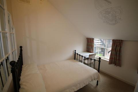 2 bedroom flat to rent, Sun Street (STUDENT ACCOMMODATION 2026-27)