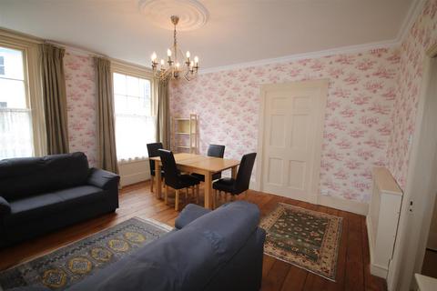 2 bedroom flat to rent, Sun Street (STUDENT ACCOMMODATION 2026-27)