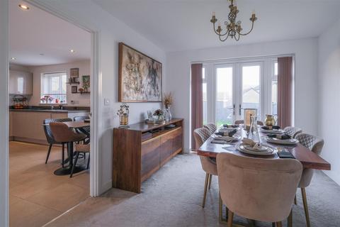 4 bedroom detached house for sale, Smithy Close, Lindley, Huddersfield, HD3
