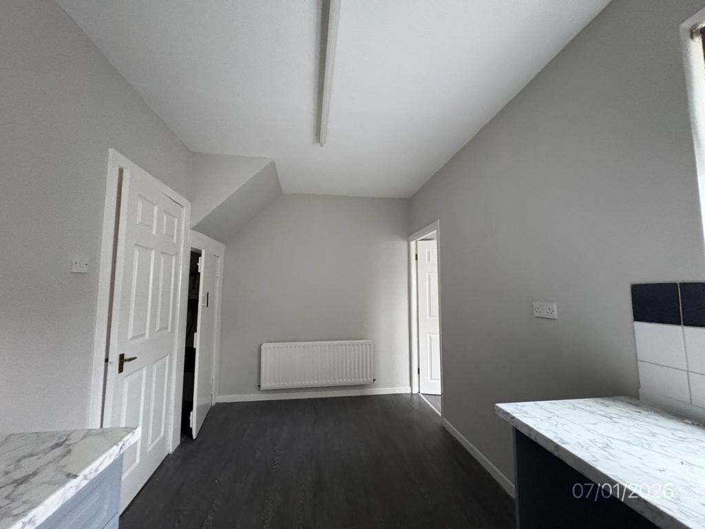 52 Helmsley street 07.01 (5)