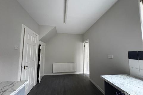 3 bedroom terraced house to rent, Helmsley Street, Hartlepool, County Durham, TS24