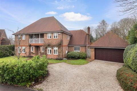 5 bedroom detached house for sale, Kington Rise, Claverdon, Warwick