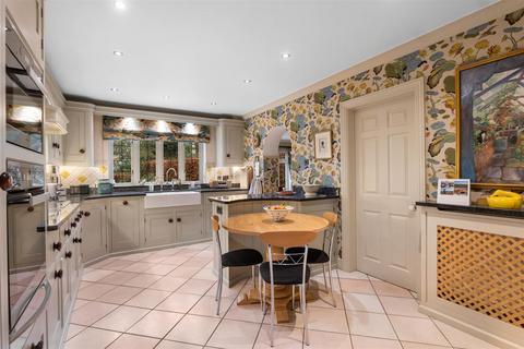 5 bedroom detached house for sale, Kington Rise, Claverdon, Warwick