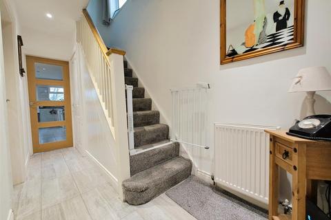 3 bedroom semi-detached house for sale, Charlbury Crescent, Yardley, Birmingham