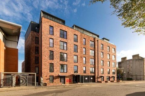 2 bedroom apartment to rent, Logie Green Road, Edinburgh, EH7