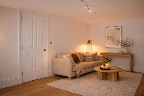 undefined, London Road, Hindhead GU26