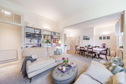 3 bedroom apartment to rent, Kennington Palace Court, Sancroft Street, SE11