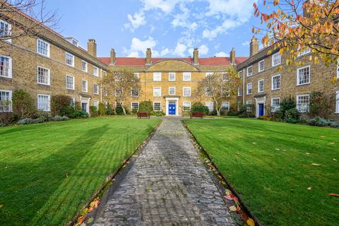 3 bedroom apartment to rent, Kennington Palace Court, Sancroft Street, SE11