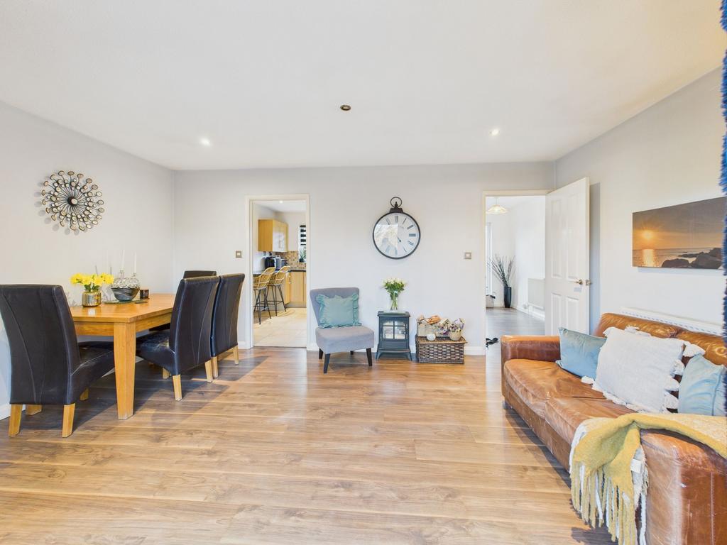 Lounge Dining Room