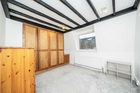 2 bedroom house for sale, Mountfield Road, London W5