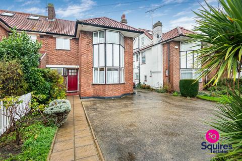 3 bedroom semi-detached house for sale, Devonshire Road, London, NW7