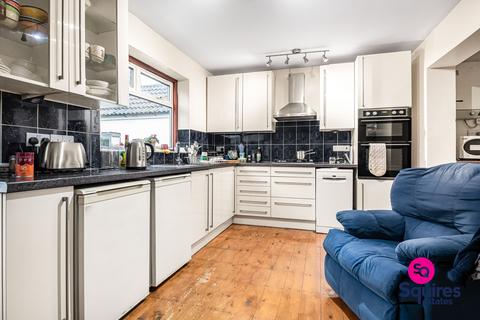 3 bedroom semi-detached house for sale, Devonshire Road, London, NW7