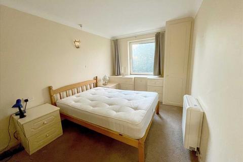 1 bedroom retirement property for sale, Elstree Road, Bushey Heath, WD23.