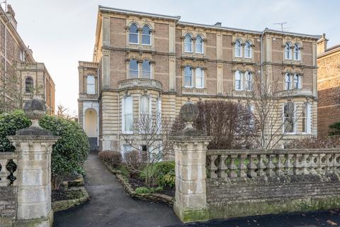 2 bedroom flat for sale - The Cloisters, 20 College Road, Clifton, Bristol, BS8