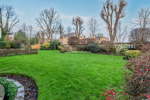2 bedroom flat for sale, The Cloisters, 20 College Road, Clifton, Bristol, BS8