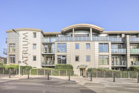 2 bedroom flat to rent, Lower Queens Road, Buckhurst Hill, IG9