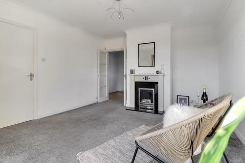 3 bedroom semi-detached house for sale, Hallcroft Close, Horbury, Wakefield, West Yorkshire, WF4