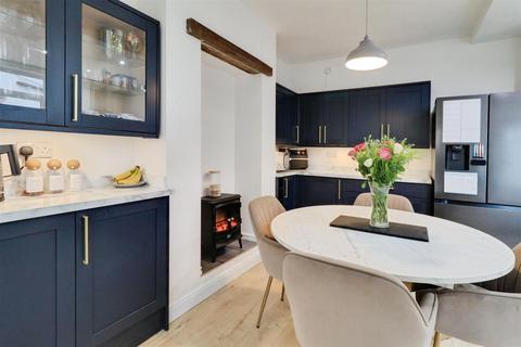 3 bedroom semi-detached house for sale, Valley Road, Wistaston, Crewe