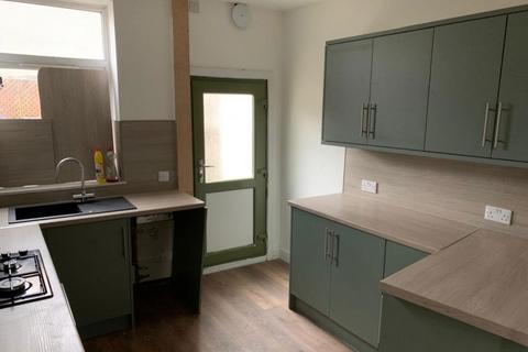 3 bedroom terraced house to rent, Melbourne Street, Accrington, Lancashire