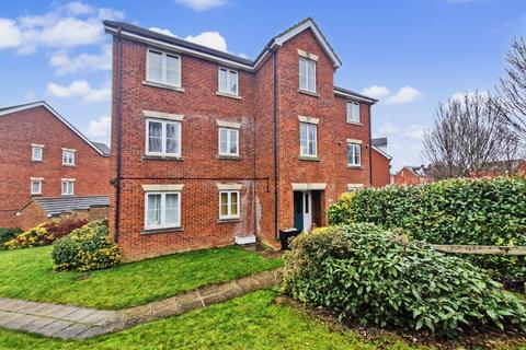 2 bedroom flat for sale, 17 Plough Close, Daventry, NN11 0NX