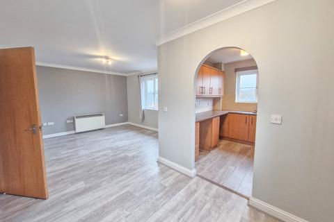 2 bedroom flat for sale, 17 Plough Close, Daventry, NN11 0NX