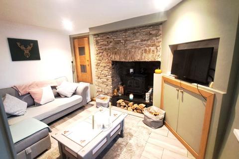 2 bedroom end of terrace house for sale, Llandeilo Road, Upper Brynamman, Ammanford, SA18