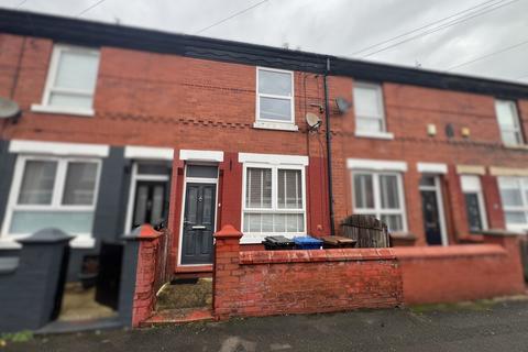 2 bedroom terraced house for sale, Springfield Avenue, Reddish