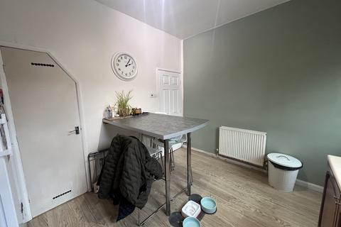 2 bedroom terraced house for sale, Springfield Avenue, Reddish