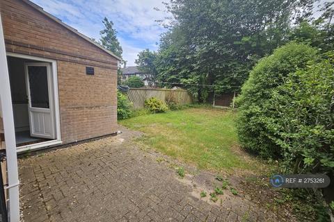 undefined, Oval Gardens, Nottingham, NG8