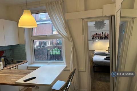 undefined, Cross Green, Leeds, LS9