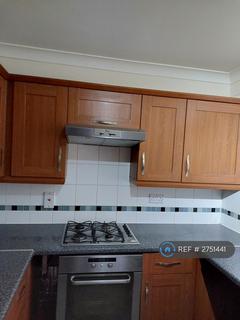 3 bedroom terraced house to rent, Clare Drive, Highfields Caldecote, Cambridge, CB23