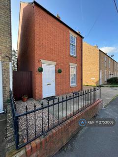 3 bedroom detached house to rent, Friskney Terrace, Alford, LN13