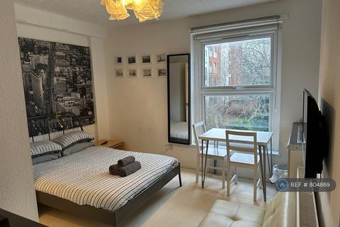 undefined, Cross Green, Leeds, LS9