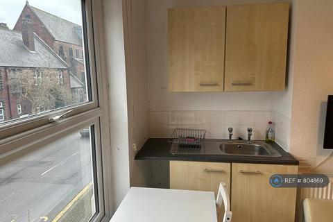 undefined, Cross Green, Leeds, LS9