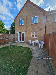 5 bedroom end of terrace house to rent, Baxendale  Road, Chichester, PO19