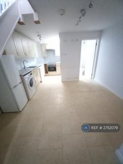 1 bedroom flat to rent, Kingfisher House, Tunbridge Wells, TN1