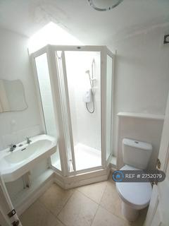 1 bedroom flat to rent, Kingfisher House, Tunbridge Wells, TN1